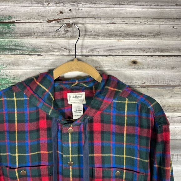 Vintage L.L. Bean Plaid Hoodie - Picture 2 of 5